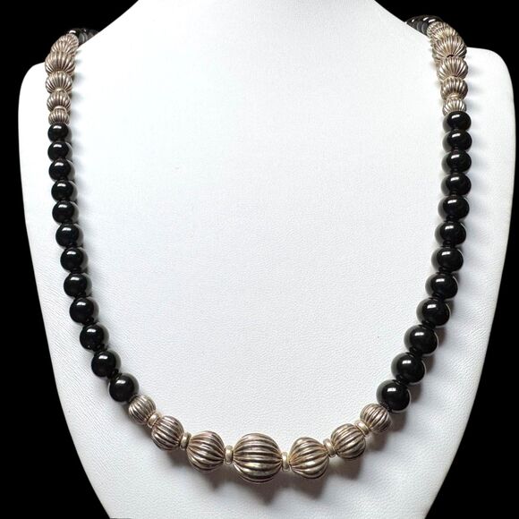 Vintage Sterling Silver Native Pearl Black Onyx Beaded Necklace 34in Chain 925 - Picture 5 of 16